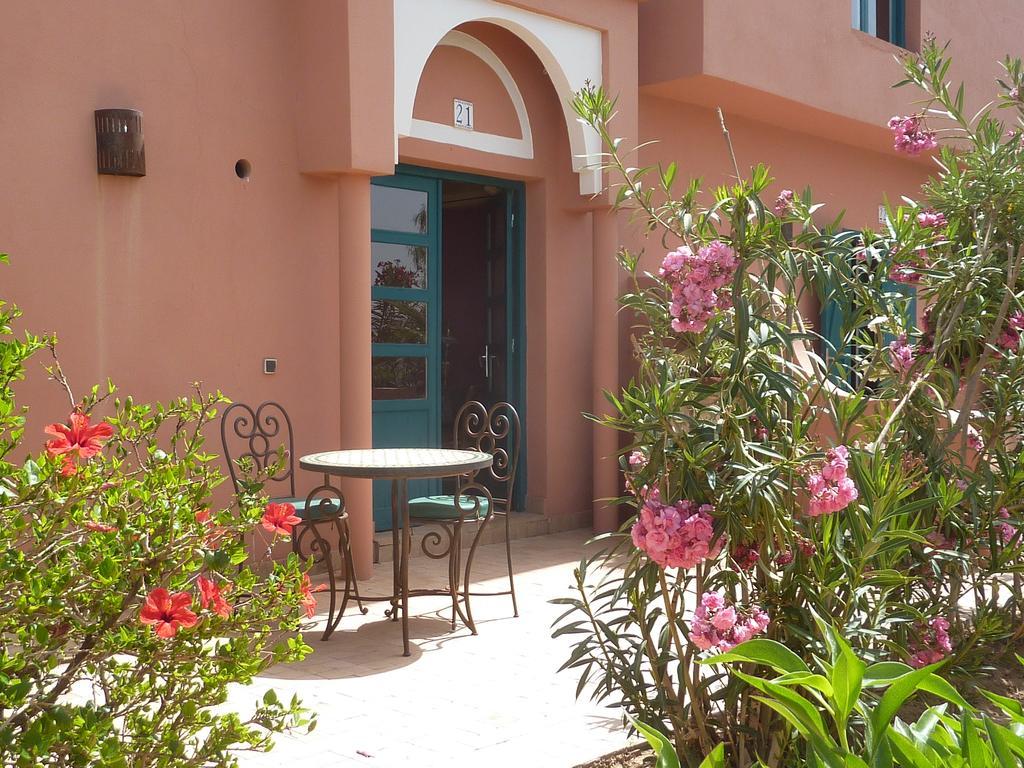 Les Tourmalines Bed and Breakfast Afeggou Eksteriør billede